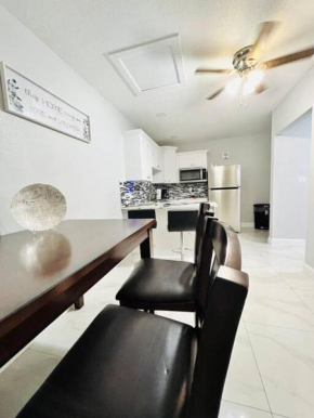 Grey Novo Studio + free-parking&wifi